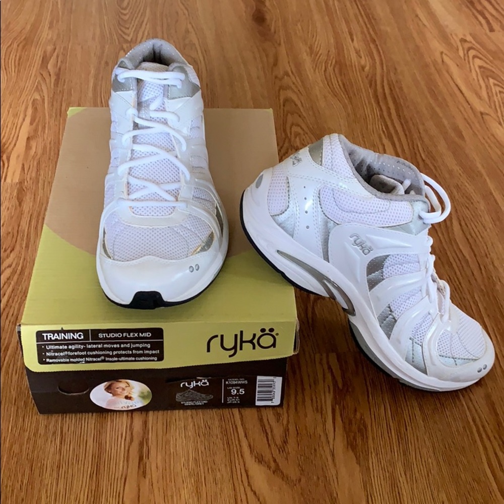 RYKÄ Women’s Studio Flex Mid Sneakers (NIB)